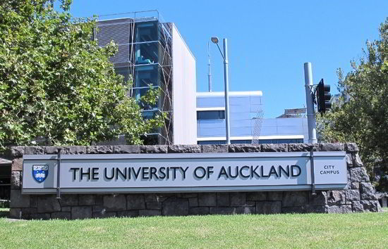 Đại học Auckland là một trong số các trường đại học nổi tiếng ở New Zealand Đại học Auckland là một trong số các trường đại học nổi tiếng ở New Zealand