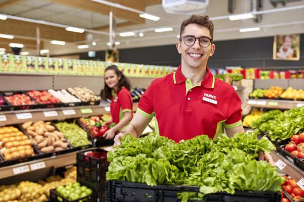 Chuyên viên bán hàng và tư vấn tại siêu thị Đức Chuyên viên bán hàng và tư vấn tại siêu thị Đức
