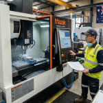 tuyển nhân viên vận hành CNC đi Úc